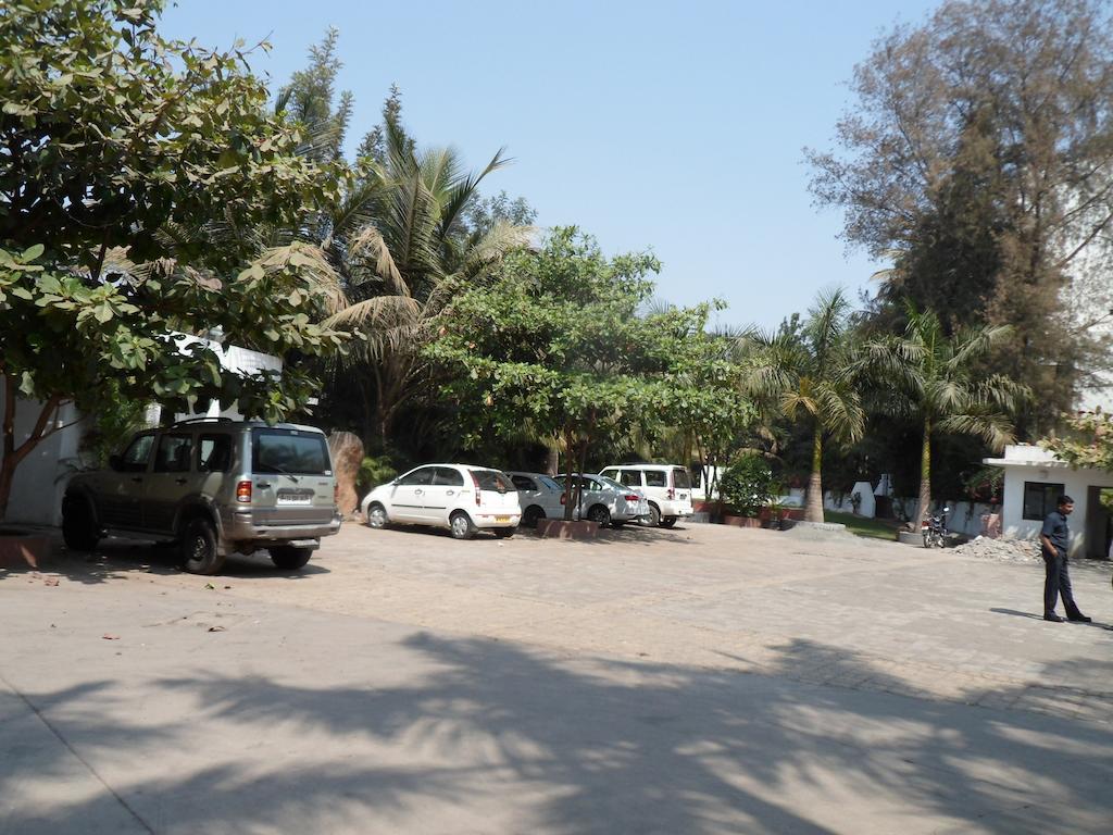 Pimpri-Chinchwad Hotel Kala Sagar מראה חיצוני תמונה
