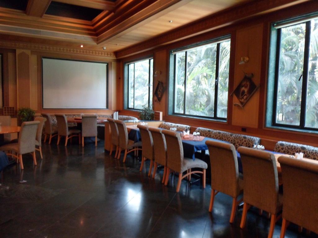 Pimpri-Chinchwad Hotel Kala Sagar מראה חיצוני תמונה